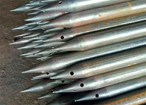 鄂托克前隧道钢花管现货